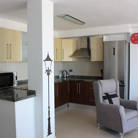 Lord Nelson Canteras 2