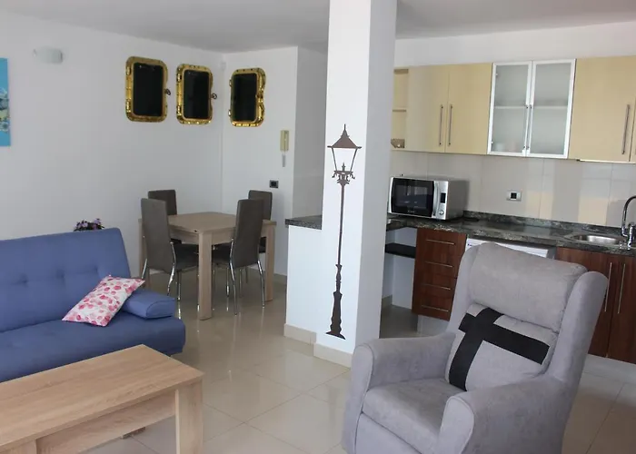 Lord Nelson Canteras 2 Vakantiehuis *